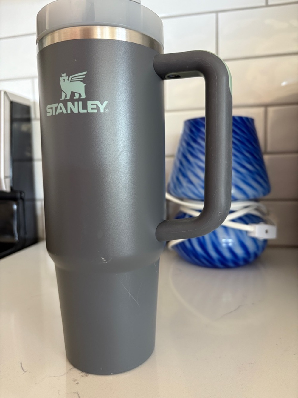 Stanley 30 ounce BPA free - Picture 4 of 5